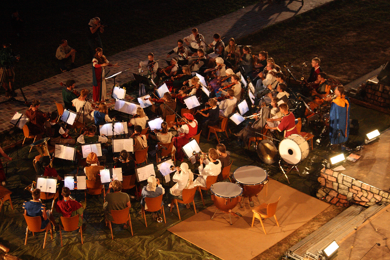 „Bundescamp-Orchester und du?“